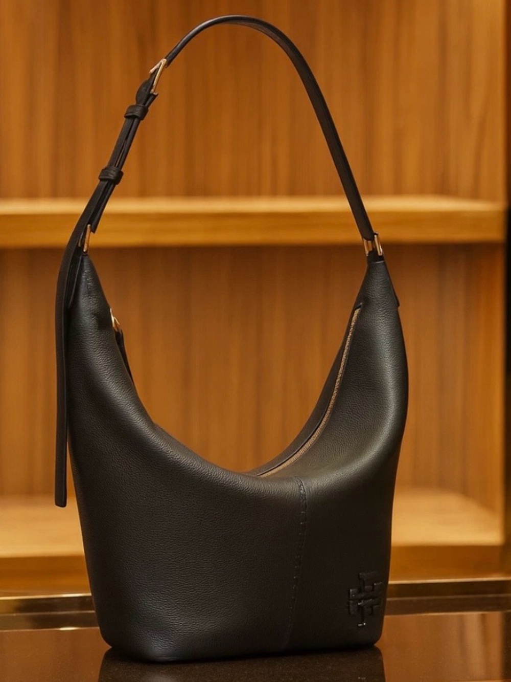 Tory Burch McGraw Genuine Leather Bucket Bag